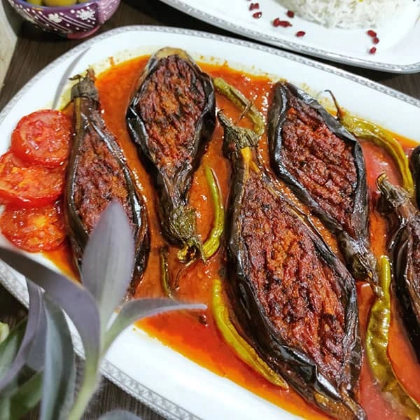 قارنی تبریز از خوش رنگ و لعاب ترین غذاهای سنتی تبریز
