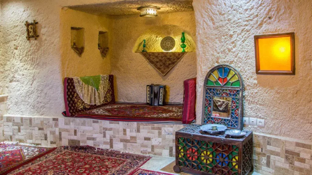 اقامتگاه بوم گردی هما خانه بومی و تاریخی تبریز